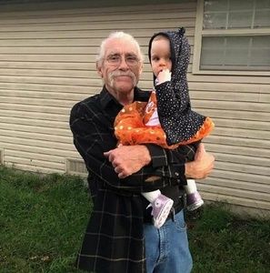 Meet your Posher, Gary